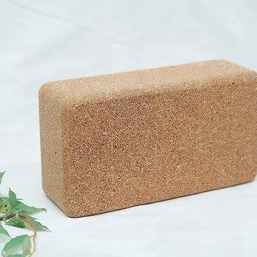 Yoga Brick: natural cork blocks for yoga and wellness
